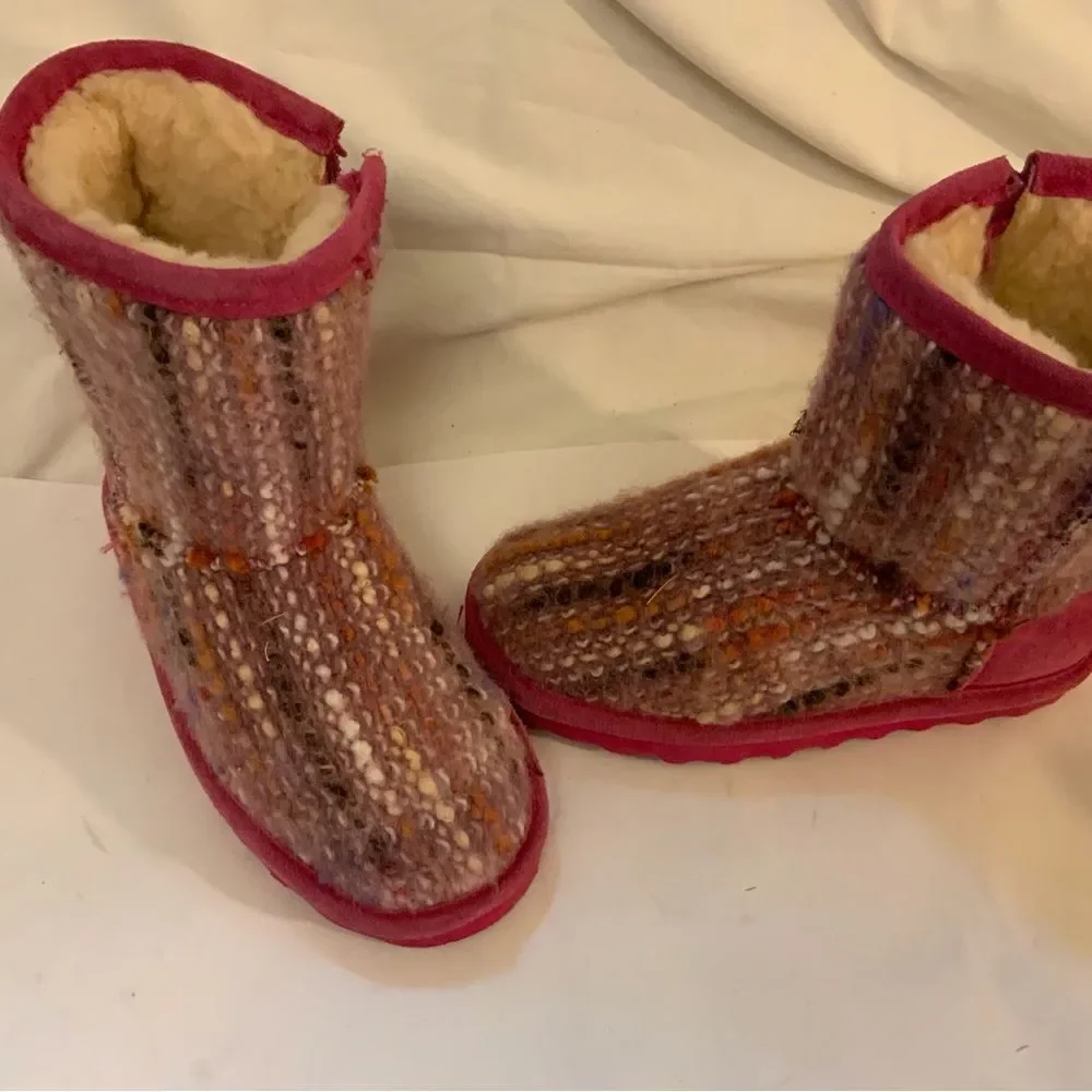 Bearpaw Toddler Elle Zipper Boots Size 12 Pink